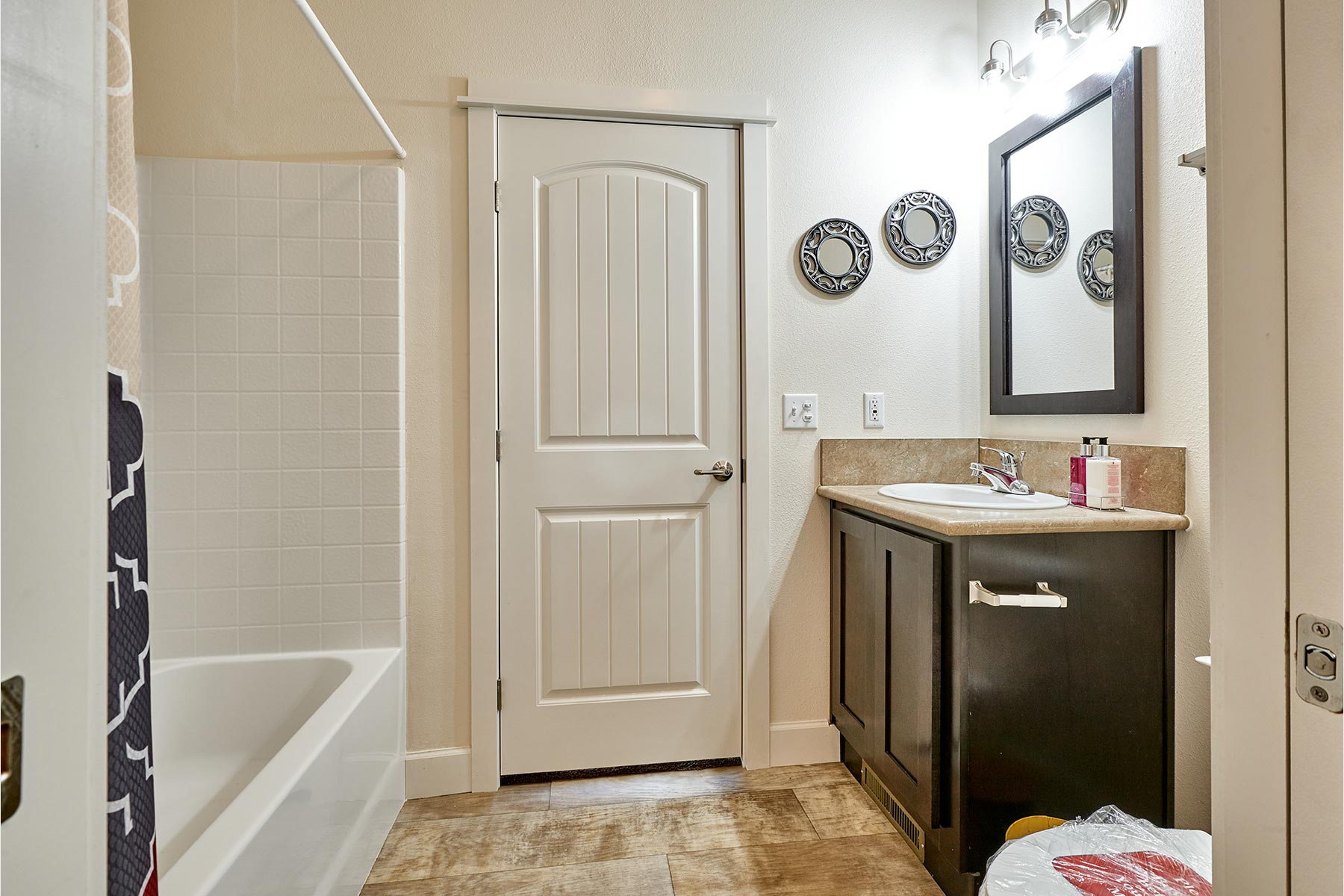 Skyline Homes Westridge 1218CT Manufactured Home Second bathroom featuring shower and vanity